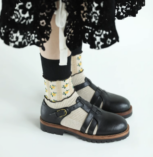 女裝中筒襪 - 浮雕拼接